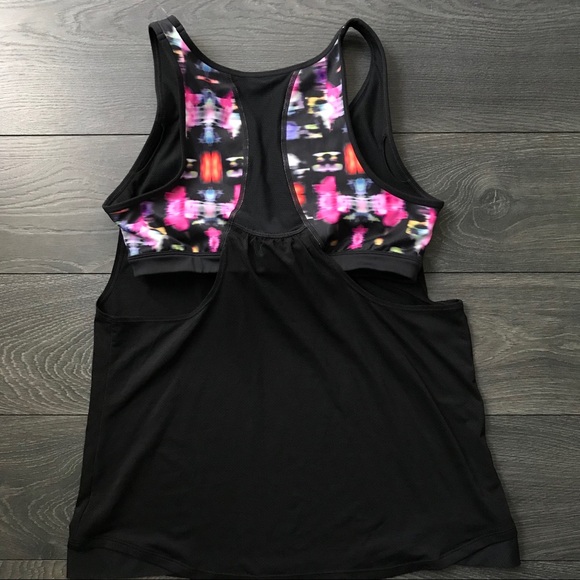 Athleta | Flowy Mesh Tank w/ Built-In Bra - Picture 3 of 5